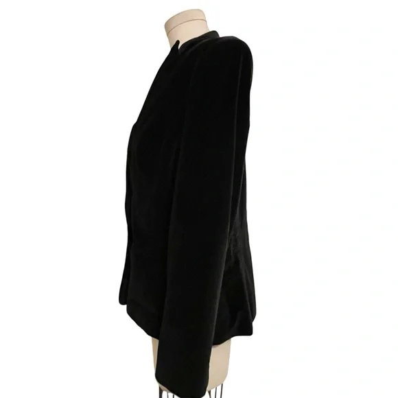 ❤️ Vintage Nine & Co. Black Velvet Blazer with Back Corset Lace Up Detail - Picture 5 of 9